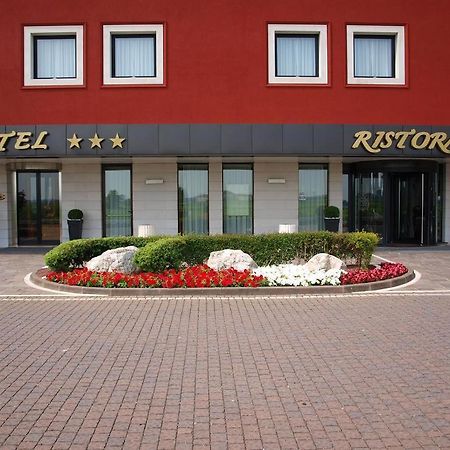 Grumolo delle Abbadesse Hotel Ristorante Giada מראה חיצוני תמונה