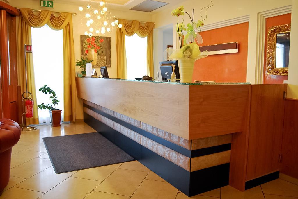 Grumolo delle Abbadesse Hotel Ristorante Giada מראה חיצוני תמונה